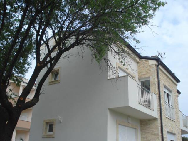 Apartmani Bepo Sveti Filip i Jakov Rum bild